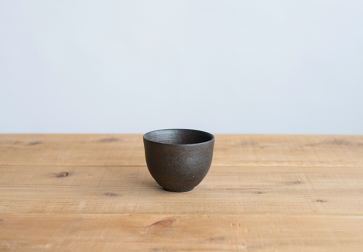 Tea Cup （Tobi cha）